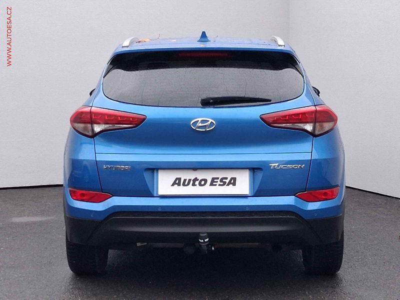 Hyundai Tucson (2016) 1.6 GDi, Navi, kamera, TZ - fotka 5 z 18