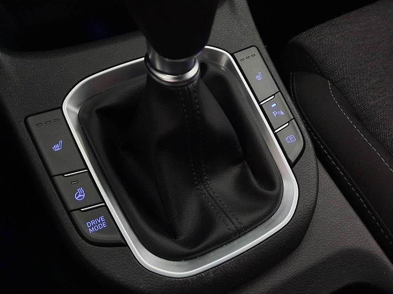 Hyundai i30 (2023) WG 1.5 T-GDI (117kW/159k) - fotka 13 z 20