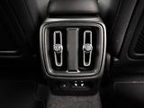 Volvo XC40 B4 MOMENTUM AUT  - náhled 28