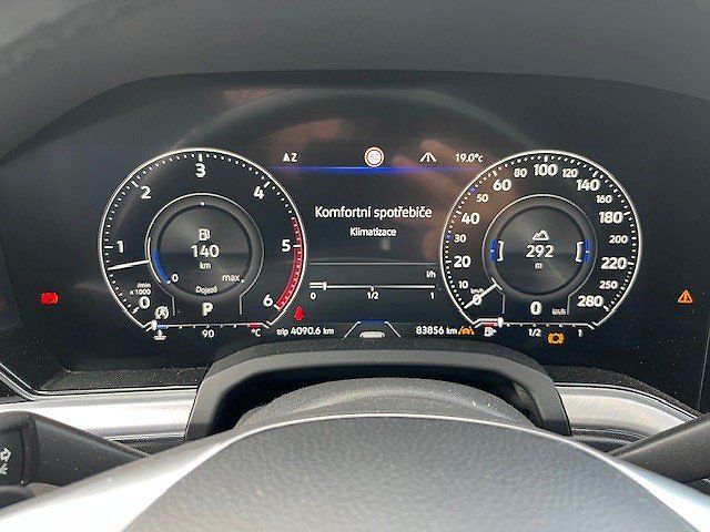 Volkswagen Touareg - fotka 12 z 12