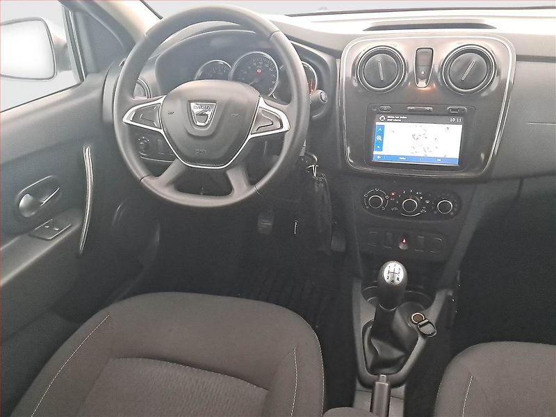 Dacia Sandero (2017) 1.2 16V, Navi - fotka 7 z 16