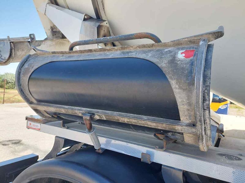 MAN TGS 32.460 BB mix Liebherr 9m3 - fotka 24 z 84
