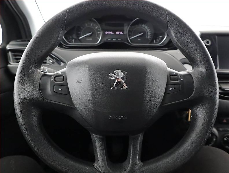 Peugeot 208 (2019) 1.2 PureTech, Serv.kniha - fotka 8 z 15