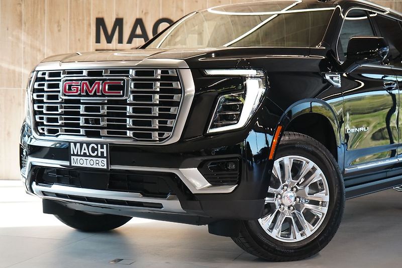 GMC Yukon (2026) Denali 6.2 V8 - fotka 2 z 59