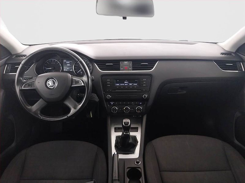 Škoda Octavia (2013) Ambition Plus 1.6 TDI - fotka 8 z 21