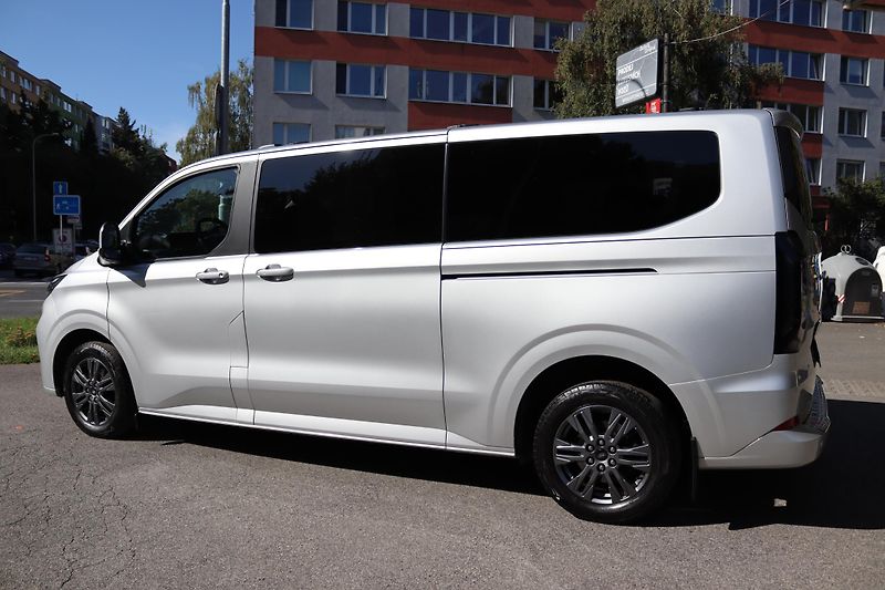 Ford Tourneo Custom Ford Tourneo Custom titaniumL2 - fotka 16 z 55