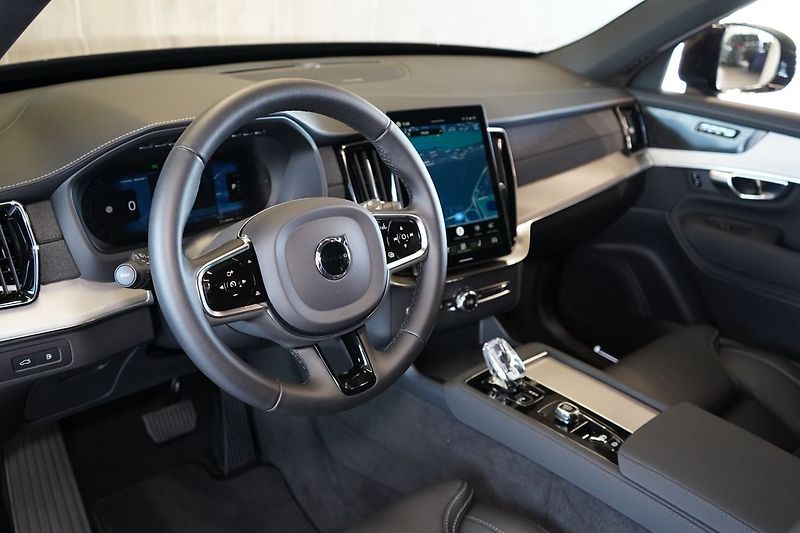 Volvo XC90 T8 PLUS Black Edition, Vzduch - fotka 19 z 50