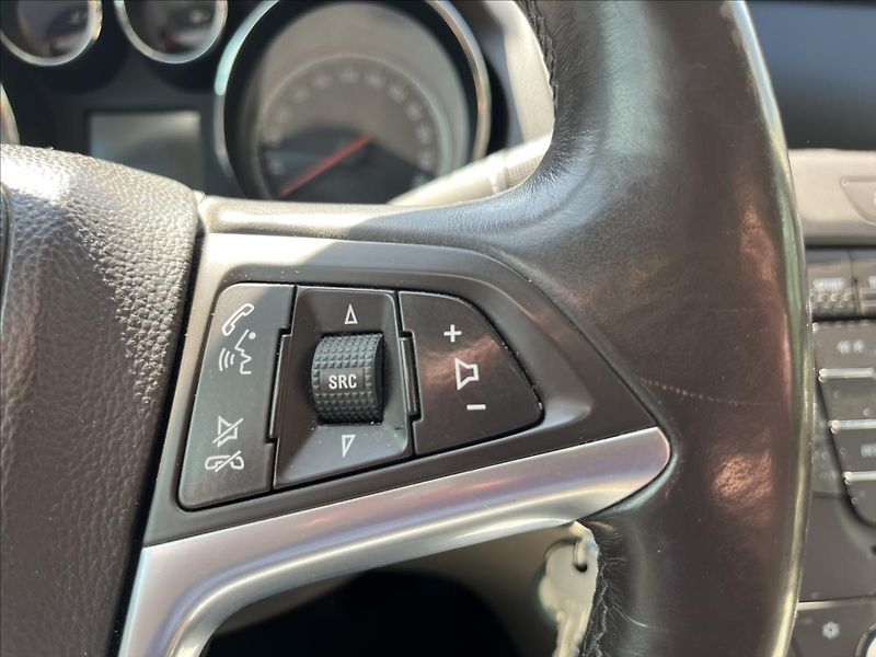 Opel Insignia 2,0 CDTi COSMO KLIMA ROZVODY - fotka 22 z 38