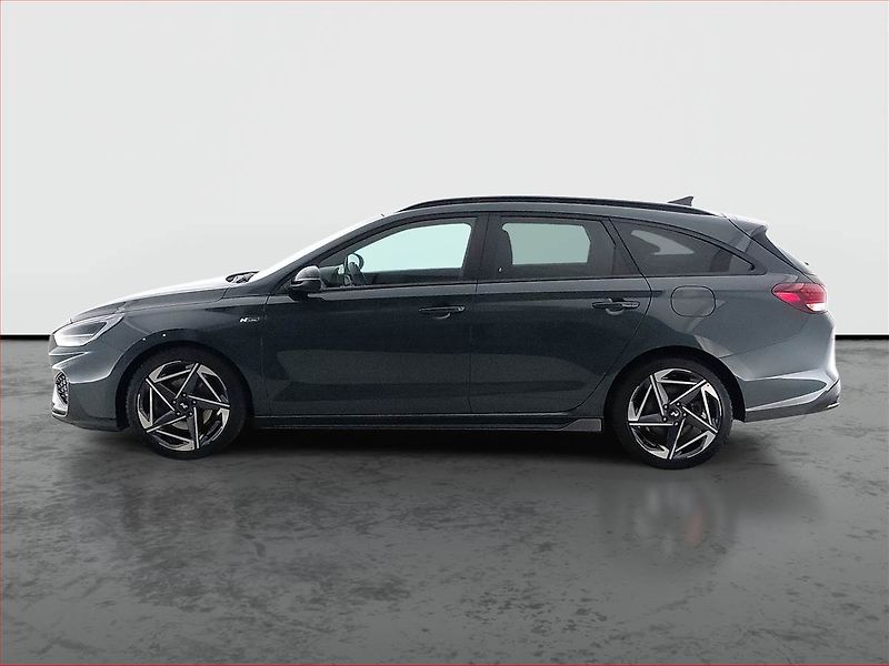 Hyundai i30 (2024) N-Line 1.5 T-GDI MHEV 48V - fotka 3 z 21