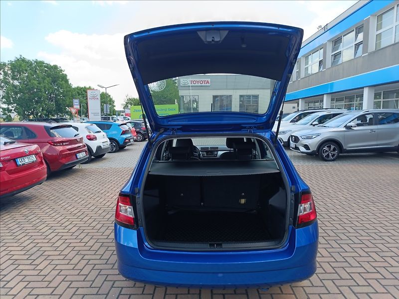 Škoda Fabia 1,4 TDi Ambition - fotka 19 z 19