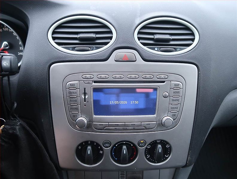 Ford Focus (2010) 1.6 TDCi, po STK, Klima - fotka 12 z 14