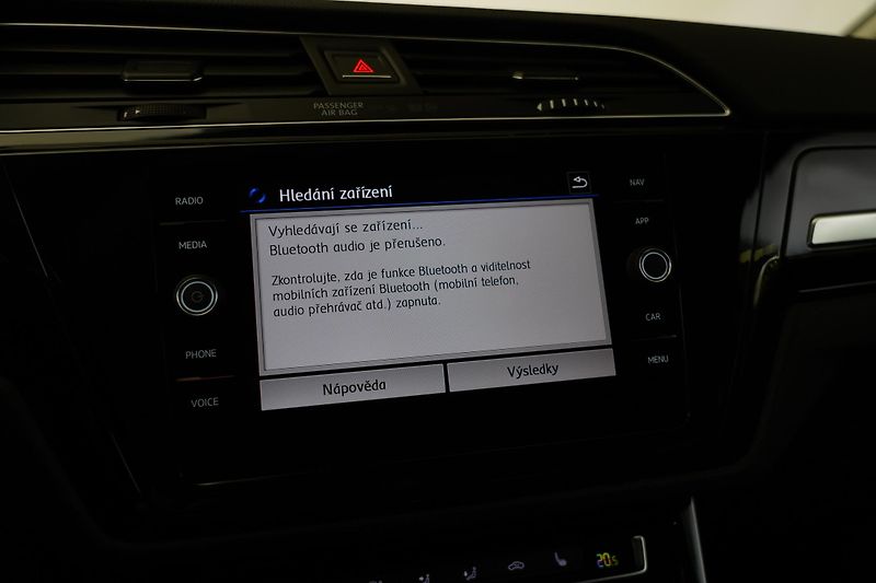 Volkswagen Touran - fotka 18 z 26