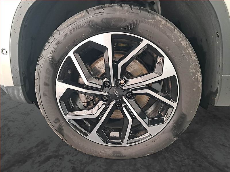 Volkswagen Tiguan (2010) 2.0 TDI, 4X4, Navi, Xenony - fotka 15 z 16