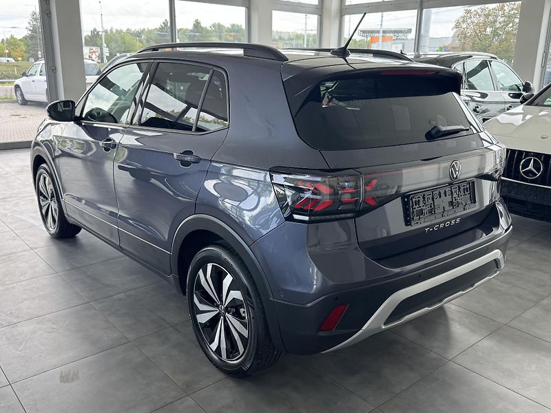Volkswagen T-Cross (2025) 1,0TSi DSG IQ.LIGHT TAŽNÉ NAVI - fotka 5 z 32