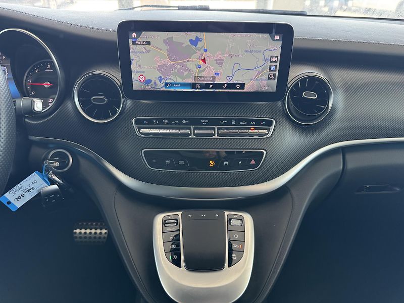 Mercedes-Benz Třídy V (2022) V300d 4M LREZERVACE - fotka 14 z 38
