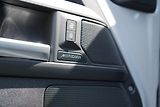 Land Rover Defender (2026) 110 X-Dynamic SE P300e       - náhled 17