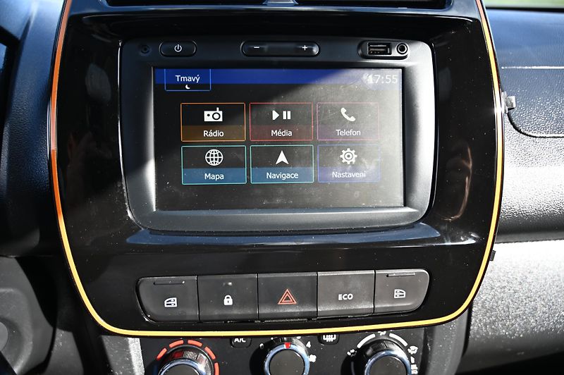 Dacia Spring Comfort Plus El 27kWh SoH 91,1 - fotka 13 z 41