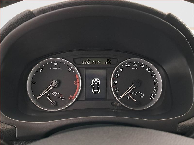 Škoda Fabia (2008) Sport 1.4 TDI, po STK, Tažné - fotka 11 z 18