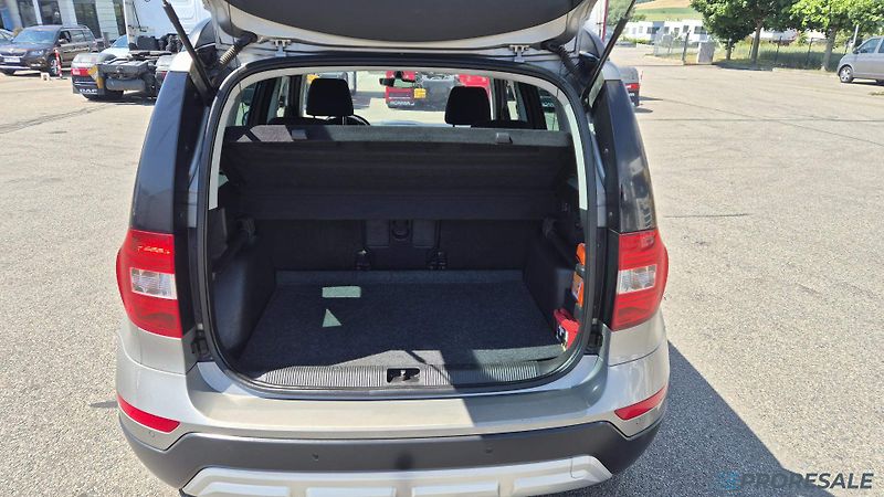 Škoda Yeti 2,0 TDi 81 kW - fotka 12 z 19