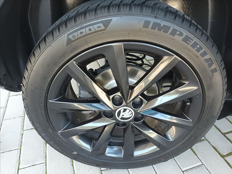 Škoda Fabia 1,0 TSI,81KW,DSG,STYLE,TAŽNÉ, - fotka 23 z 46