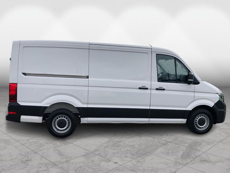Volkswagen Crafter 2,0 TDI - fotka 8 z 29