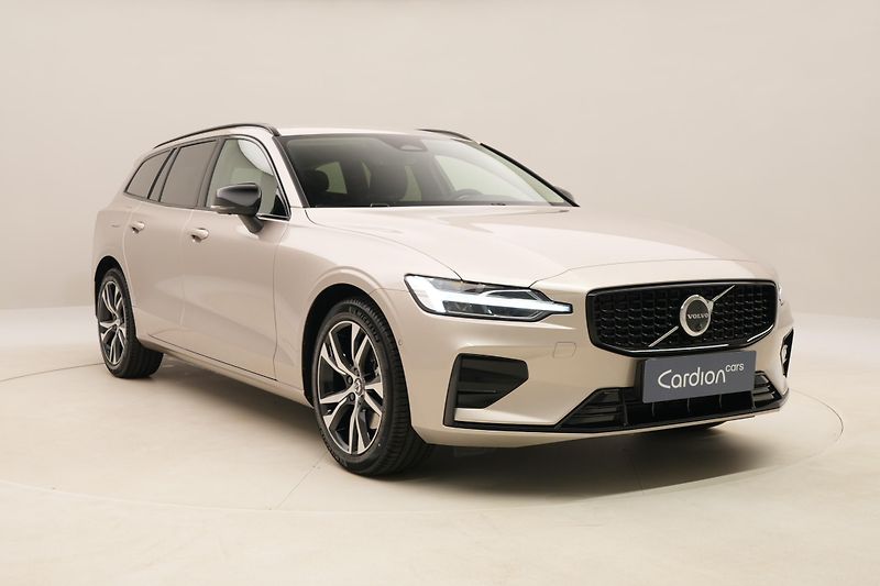 Volvo V60 (2026) B4 AUT DARK PLUS - fotka 14 z 66
