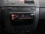 Škoda Fabia (2002) Elegance 1.4 16V, Klima - náhled 10