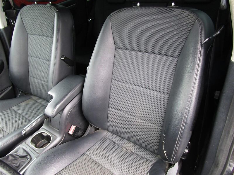 Mercedes-Benz Třídy A A160,  Klima - fotka 12 z 39