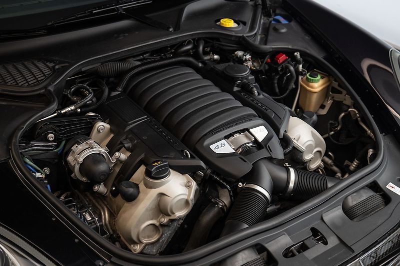 Porsche Panamera - fotka 19 z 26