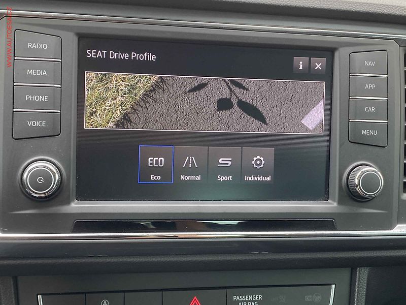 Seat Ateca (2019) 2.0 TDi, Style, LED, navi - fotka 19 z 21