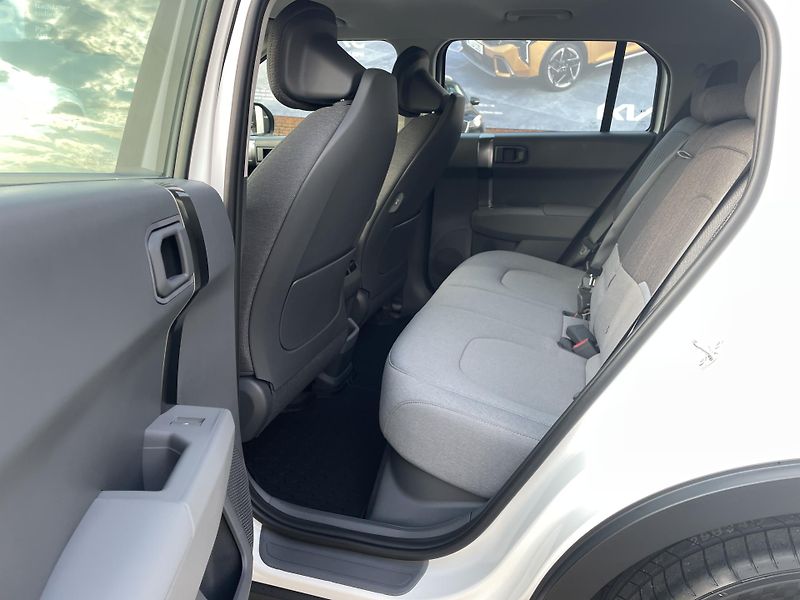 Kia EV3 (2025) AIR 150kW + 58 KWh - fotka 24 z 32