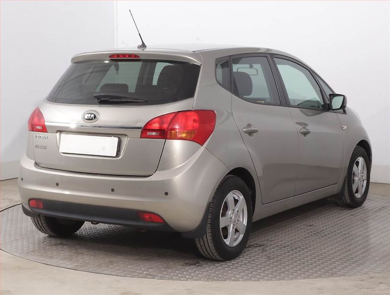 Kia Venga (2017) 1.4 CVVT, Serv.kniha - fotka 5 z 14