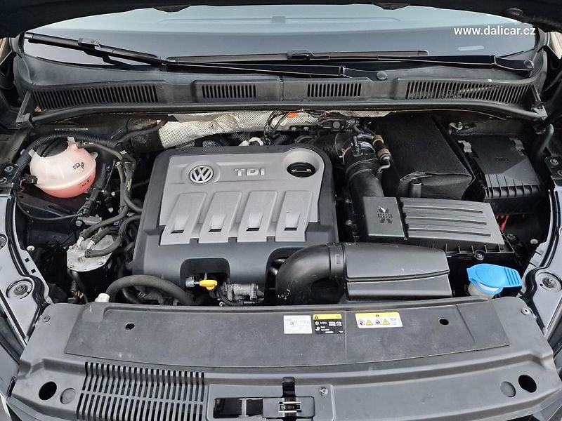 Volkswagen Sharan (2014) 2.0TDi 130KW Comfortline CUP - fotka 17 z 48