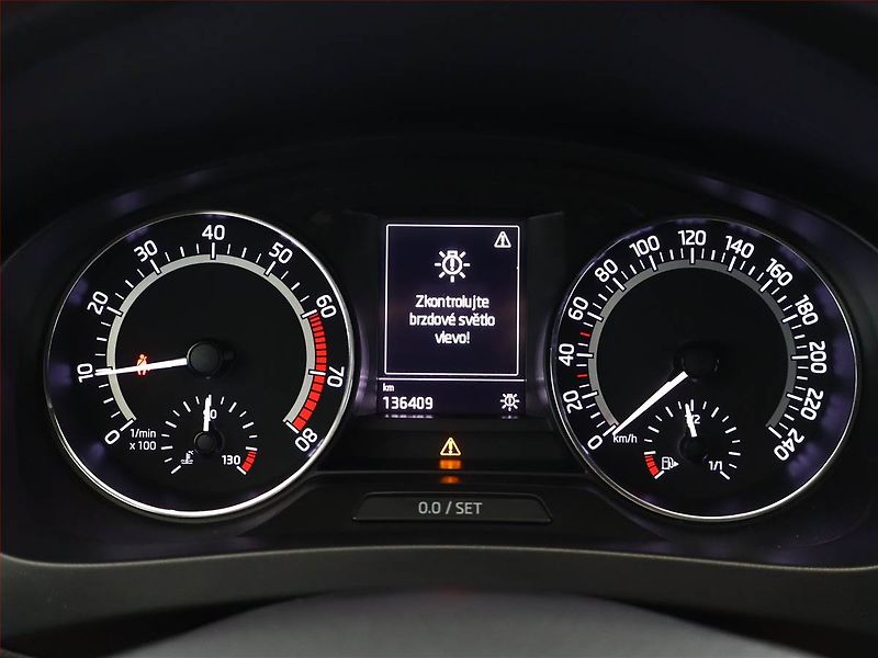 Škoda Rapid (2019) Monte Carlo 1.0 TSI, Bi-Xenony - fotka 9 z 17
