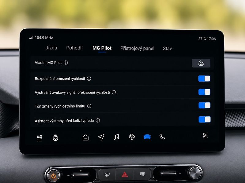 MG MGS5 EV (2026) Emotion (49 kWh) - fotka 27 z 41