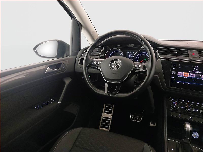 Volkswagen Touran (2018) Comfortline 1.6 TDI, Automat - fotka 7 z 22