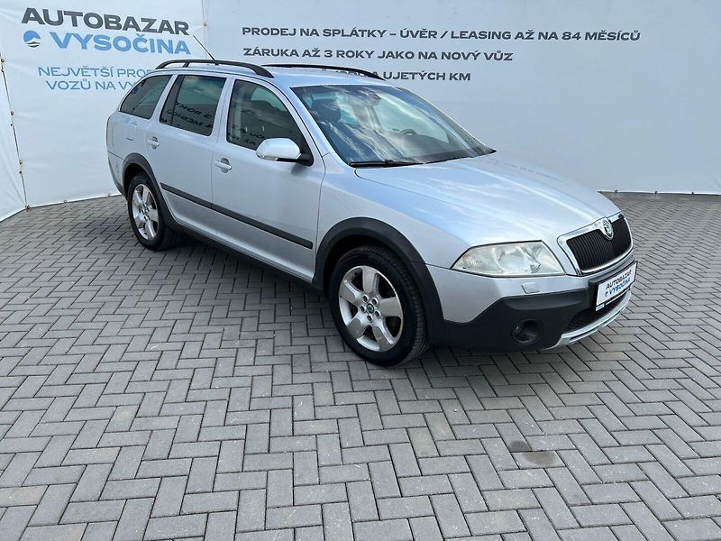 Škoda Octavia (2007) Scout 2.0TDi 103kW! - fotka 3 z 23