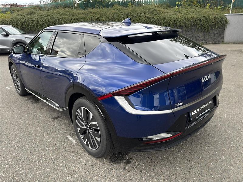 Kia EV6 0,0 168kW Earth ZÁRUKA SoH 98% - fotka 3 z 48