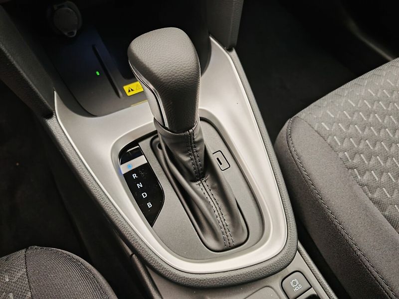 Toyota Yaris Cross 1.5 Hybrid eCVT Comfort 4x2 - fotka 30 z 33