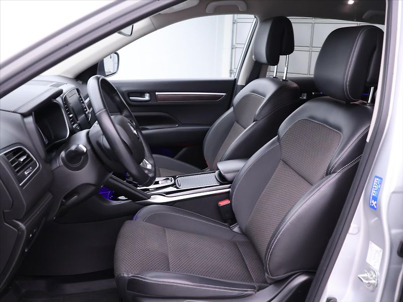 Renault Koleos 2,0 130 kW 4x4 Energy Intens - fotka 12 z 30