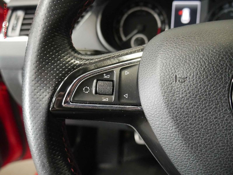 Škoda Octavia (2014) 2.0TDi, 2.maj, Bixen, AC - fotka 16 z 21
