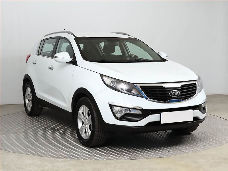 Kia Sportage (2013) 1.6 GDI, ČR,1.maj, Tempomat - fotka 1 z 15
