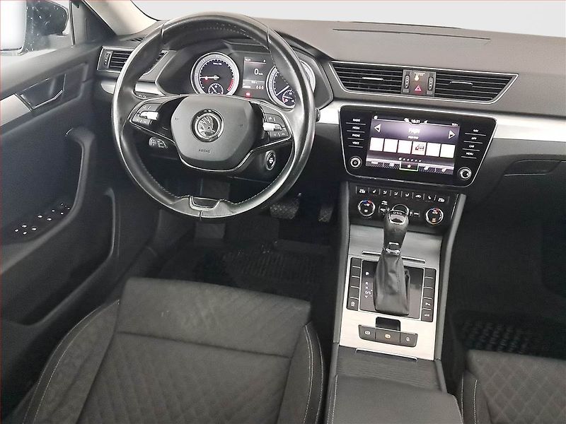 Škoda Superb (2021) 2.0 TDI, Automat, ČR,1.maj - fotka 7 z 24