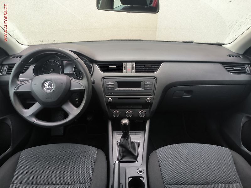 Škoda Octavia (2014) 1.2TSi, Active - fotka 8 z 14