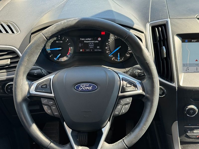 Ford Galaxy (2016) 2.0 TDCi 110 KW 7 Míst Man. - fotka 16 z 30