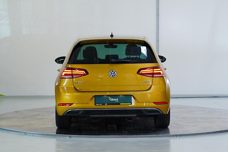 Volkswagen Golf - fotka 6 z 28