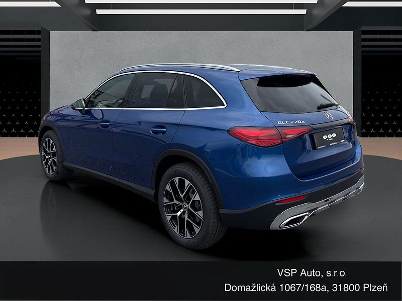Mercedes-Benz CLC (2026) GLC 220 d 4MATIC - fotka 4 z 15