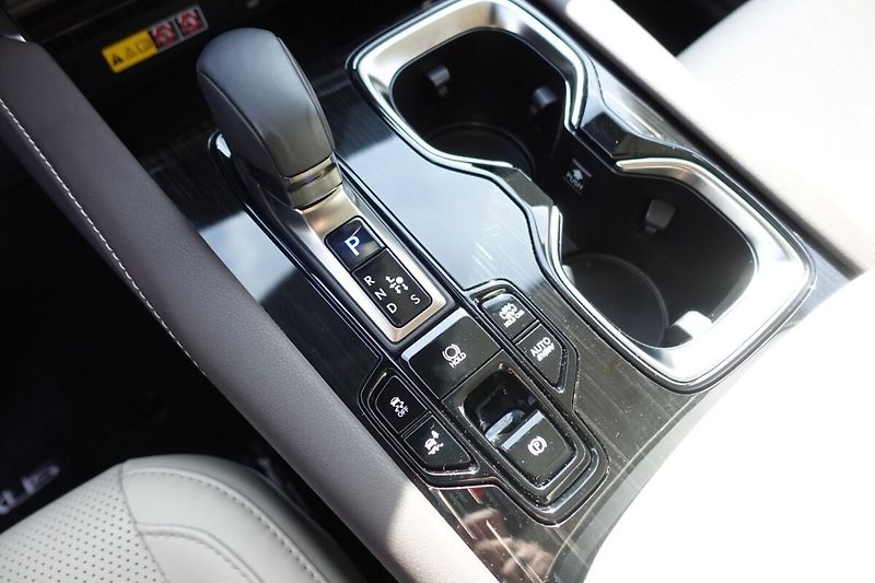 Lexus RX 450h plus RX450h+ Executive Plus - fotka 24 z 37