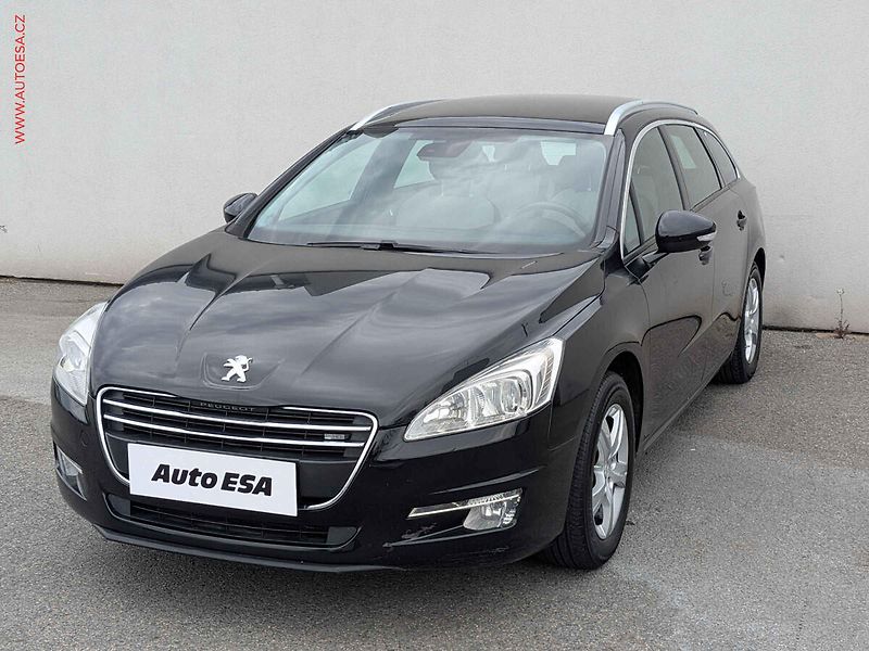Peugeot 508 (2013) 1.6 eHDi, AT - fotka 3 z 13