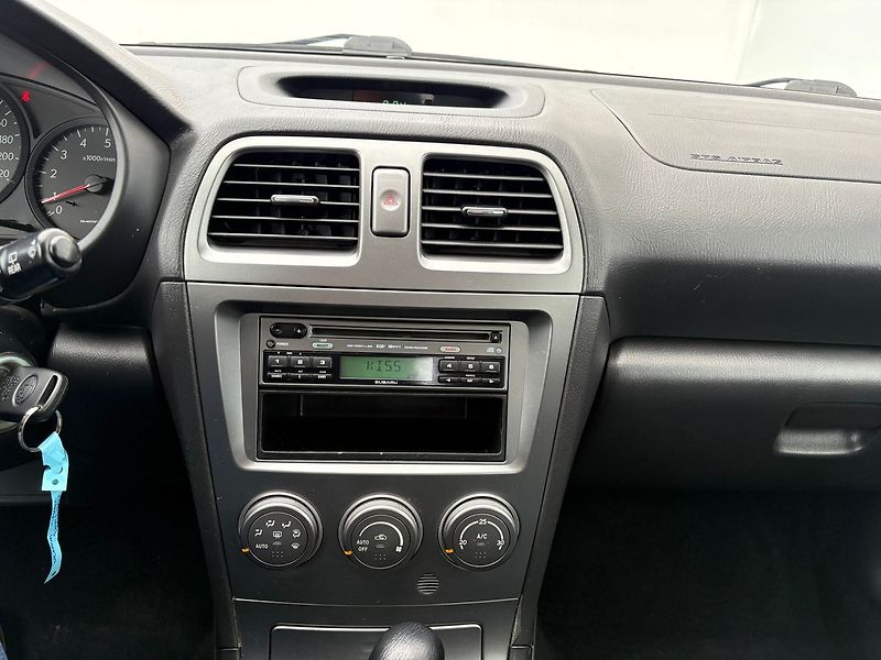 Subaru Impreza 1.5R, 77kW, 4x4, Automat - fotka 10 z 23